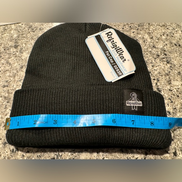 RefrigiWear Black Fat Cap Knit Beanie for Men and Women, One Size Fits Most - Picture 8 of 9